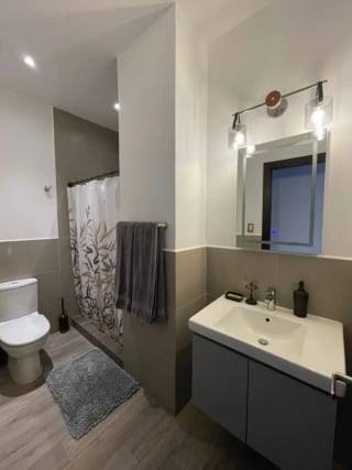 Apto amoblado en venta en LIRIOS DE CAYALÁ zona 16 — Apartamento en Venta en Lirios de Cayalá II, Zona 16, Guatemala, Ciudad — miniatura 5 de 10