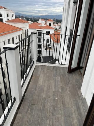 Apto amoblado en venta en LIRIOS DE CAYALÁ 2 zona 16 — Apartamento en Venta en Lirios de Cayalá II, Zona 16, Guatemala, Ciudad — miniatura 2 de 13