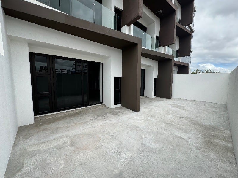 VENTA 2 OFICINA EDIFICIO ASCEND ZONA 9 — Oficina en Venta en Zona 9, Guatemala, Ciudad — foto 7 de 8
