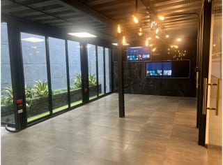 Casa en venta z10 +1 — Casa en Venta en Zona 10, Guatemala, Ciudad — miniatura 1 de 11