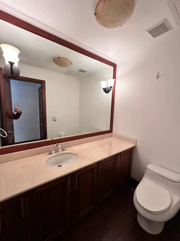 Apartamento amplio en renta – TADEUS, Zona 14, $2400 — Apartamento en Alquiler en Tadeus, Zona 14, Guatemala, Ciudad — foto 13 de 14