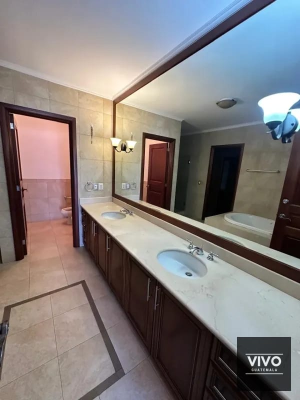 Apartamento amplio en renta – TADEUS, Zona 14, $2400 — Apartamento en Alquiler en Tadeus, Zona 14, Guatemala, Ciudad — foto 10 de 14