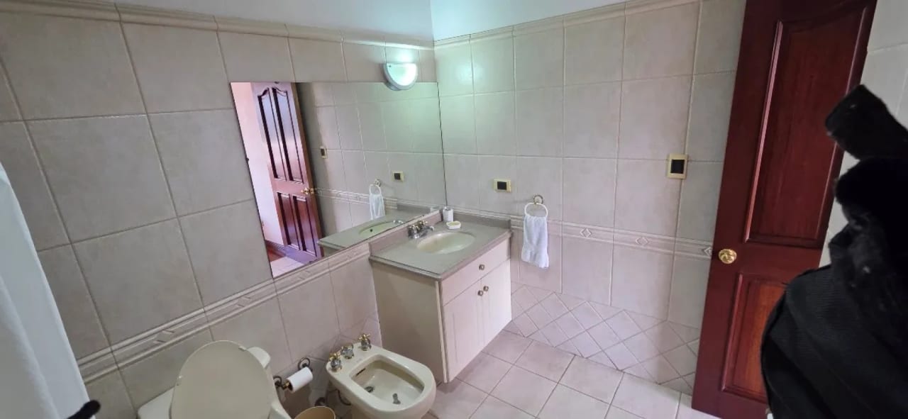 Villa Mayor Amueblado Amplio Apartamento ALQUILER — Apartamento en Alquiler en Villa Mayor, Zona 14, Guatemala, Ciudad — foto 13 de 17