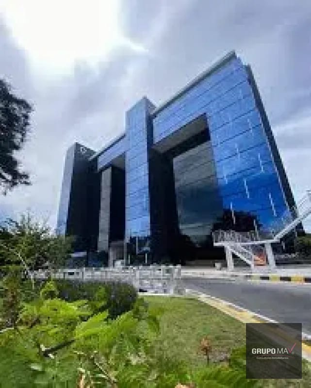 Oficina Zona 10 Renovati — Oficina en Alquiler en Renovati, Zona 10, Guatemala, Ciudad — foto 1 de 7