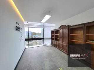 Oficina Zona 10 Renovati — Oficina en Alquiler en Renovati, Zona 10, Guatemala, Ciudad — miniatura 4 de 7