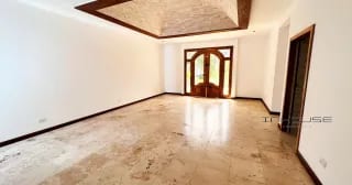 CASA EN VENTA EN ZONA 16 CAYALÁ — Casa en Venta en Zona 16, Guatemala, Ciudad — miniatura 7 de 11