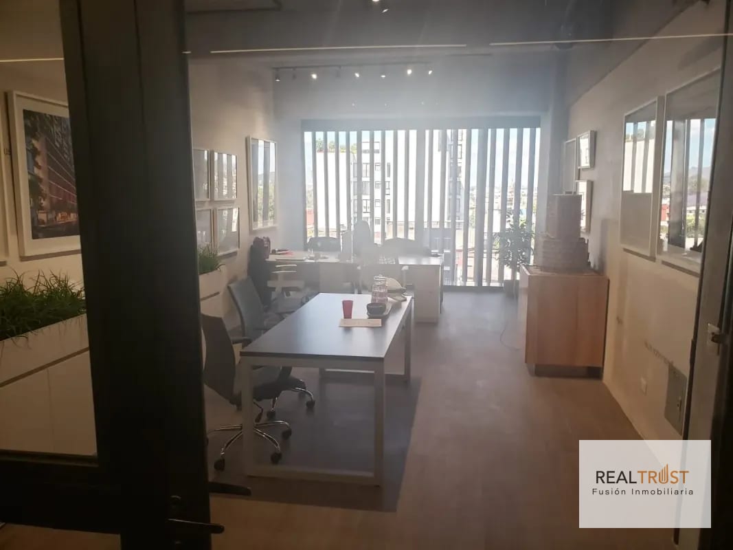 Rento oficina en Edificio Granat zona 4 — Oficina en Alquiler en Zona 4, Guatemala, Ciudad — foto 6 de 11