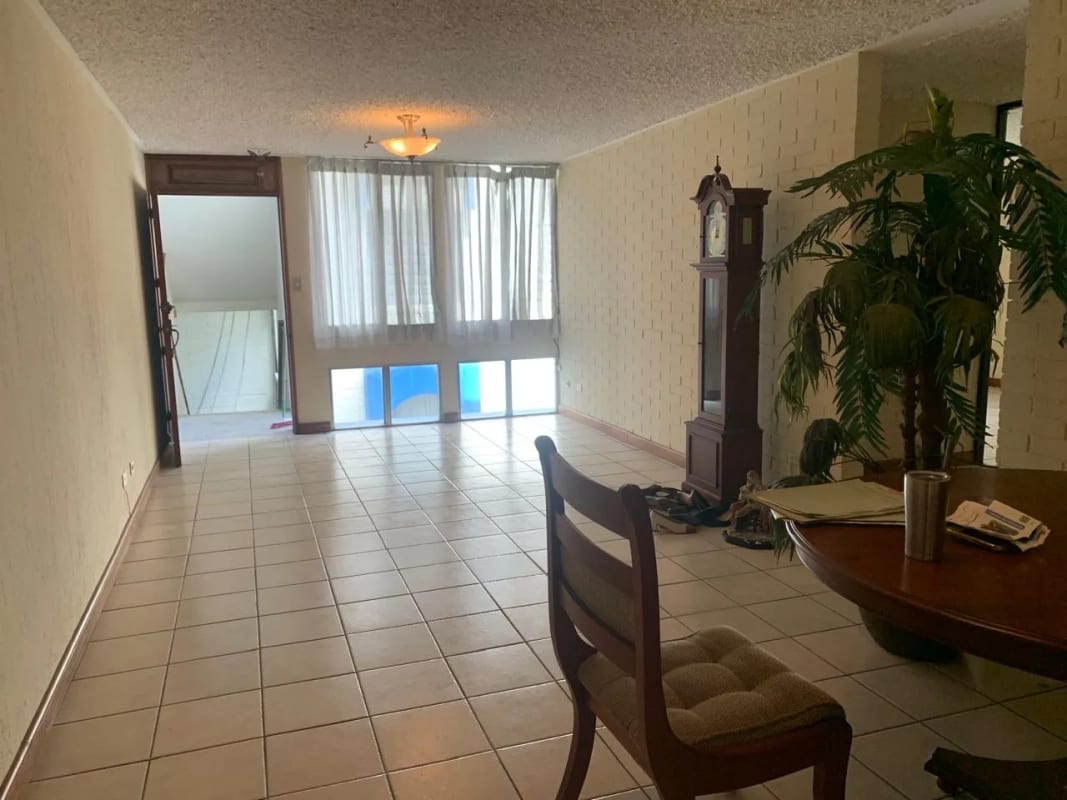 Apartamento en Casa Sta Mònica zona 10 — Apartamento en Alquiler en Zona 10, Guatemala, Ciudad — foto 13 de 14