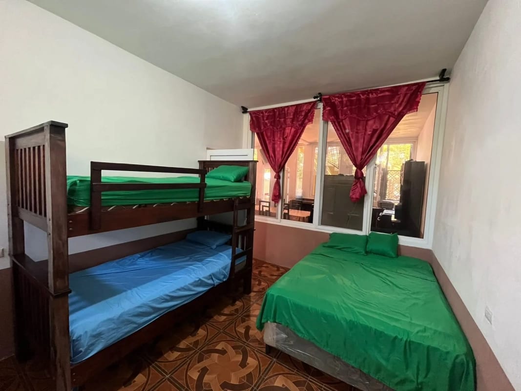CASA AMUEBLADA EN VENTA MONTERRICO — Casa en Venta en Monterrico, Santa Rosa — foto 11 de 16