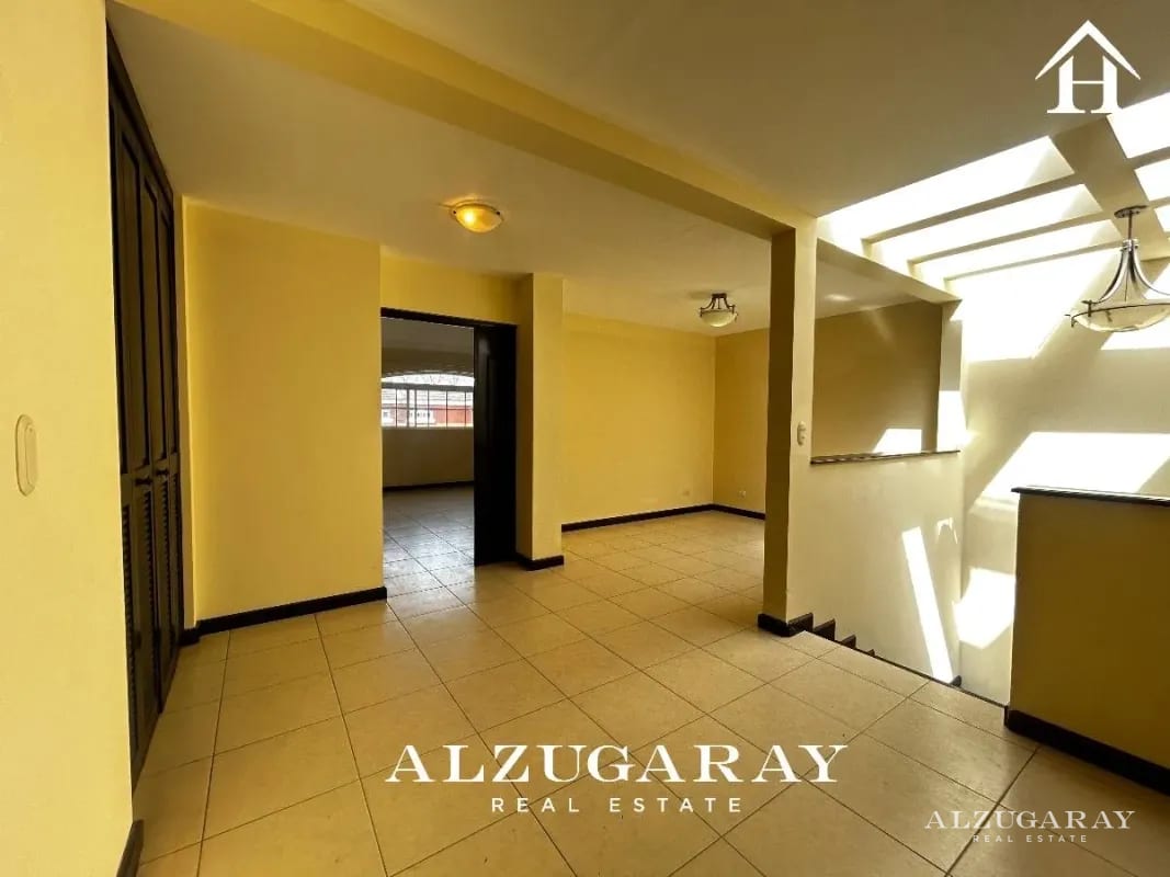 CASA AMPLIA C/ JARDIN, SAN JOSÉ PINULA - 3 HAB./ CONDOMINIO LOS MANANTIALES — Casa en Venta en Carretera a El Salvador, Guatemala, Ciudad — foto 8 de 11