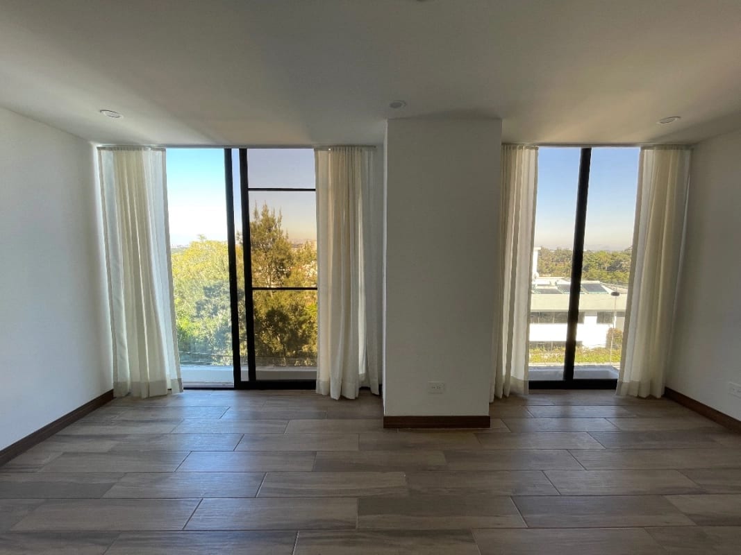 APARTAMENTO RENTA ZONA 15 VH1, 94 MTS2, 3 DORMITORIOS, 3 PARQUEOS  $1,350 — Apartamento en Alquiler en Vista Hermosa I, Zona 15, Guatemala, Ciudad — foto 5 de 6