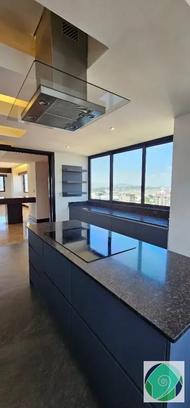 Venta Penthouse de 3 niveles en zona 14 — Apartamento en Venta en Zona 14, Guatemala, Ciudad — foto 12 de 14