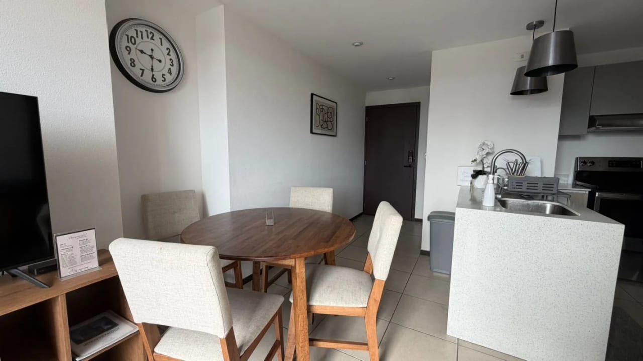 APARTAMENTO AMUEBLADO EN VENTA DE PARQUE SAN JORGE CON USUARIO DE ALTA OCUPACIÓN DE AIRB&B — Apartamento en Venta en *Otro / No especificar, all, Guatemala, Ciudad — foto 13 de 15