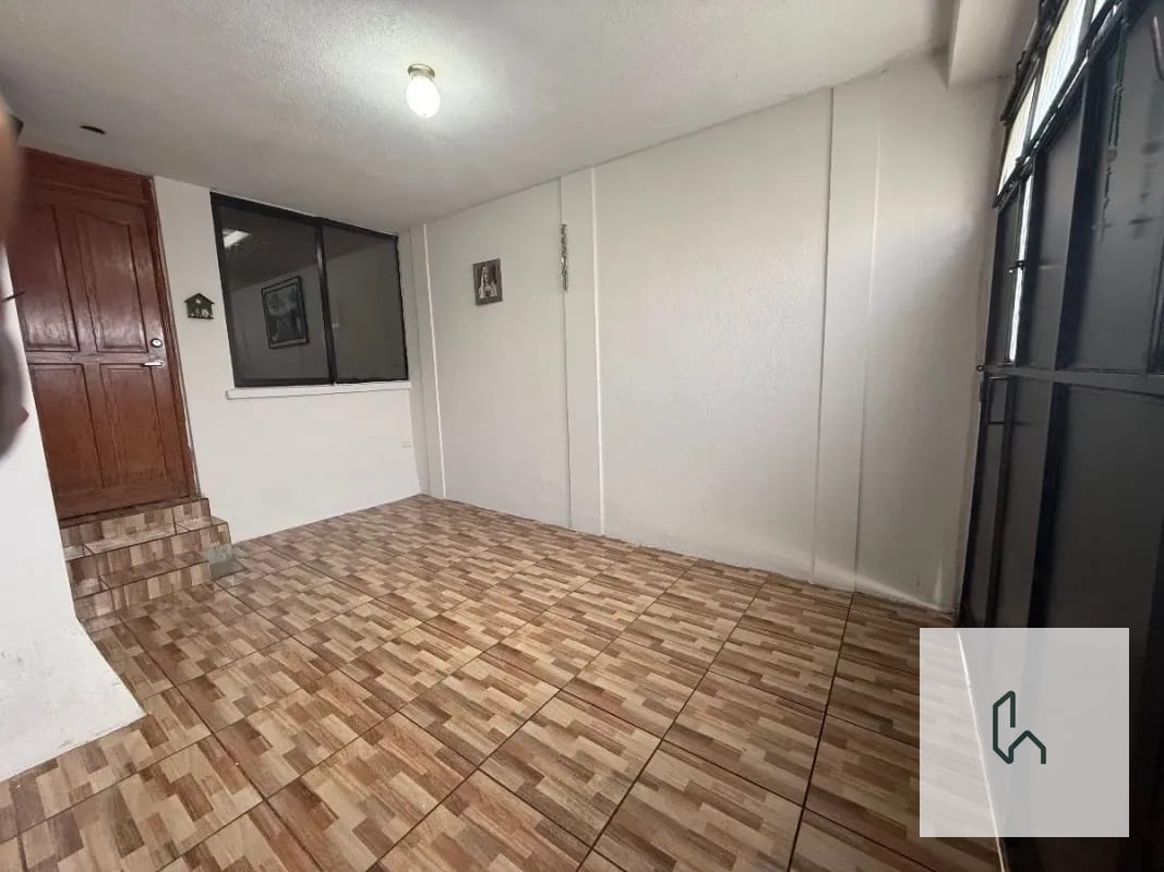 VENTA DE CASA EN JARDINES DE MINERVA 1 — Casa en Venta en Zona 11 Mixco, Guatemala, Ciudad — foto 13 de 14