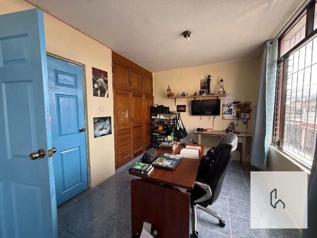 VENTA DE CASA EN JARDINES DE MINERVA 1 — Casa en Venta en Zona 11 Mixco, Guatemala, Ciudad — foto 7 de 14