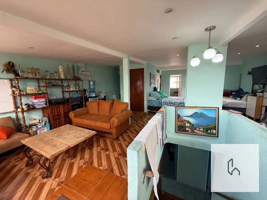 VENTA DE CASA EN JARDINES DE MINERVA 1 — Casa en Venta en Zona 11 Mixco, Guatemala, Ciudad — foto 3 de 14