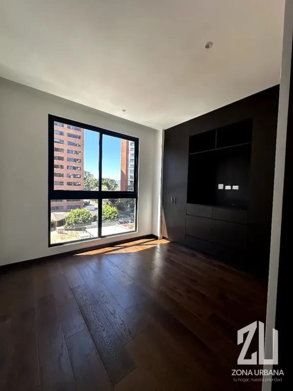 Apartamento amplio y bien iluminado con balcón en Edificio Tero 14 — Apartamento en Alquiler en Zona 14, Guatemala, Ciudad — foto 2 de 10