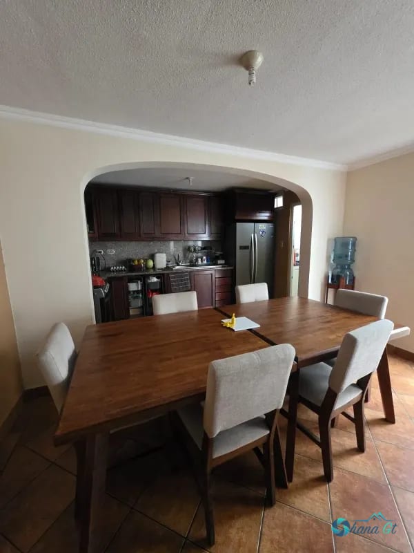 Casa en Venta Jardines de Arrazola KM 19.5 Fraijanes — Casa en Venta en Jardines de Arrazola, Carretera a El Salvador, Guatemala, Ciudad — foto 3 de 10