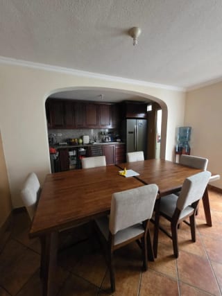 Casa en Venta Jardines de Arrazola KM 19.5 Fraijanes — Casa en Venta en Jardines de Arrazola, Carretera a El Salvador, Guatemala, Ciudad — miniatura 3 de 10