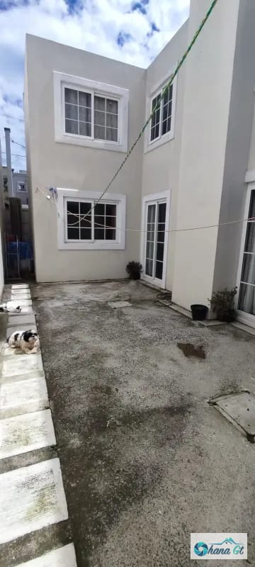 CASA EN VENTA JARDINES DE ARRAZOLA KM 19.5 FRAIJANES — Casa en Venta en Jardines de Arrazola, Carretera a El Salvador, Guatemala, Ciudad — foto 5 de 10