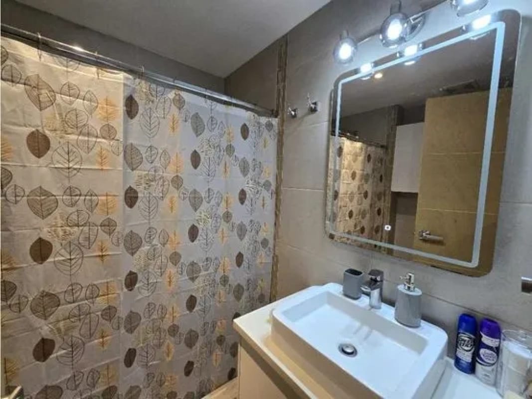 APARTAMENTO AMUEBLADO ZONA 10 — Apartamento en Alquiler en Zona 10, Guatemala, Ciudad — foto 2 de 9