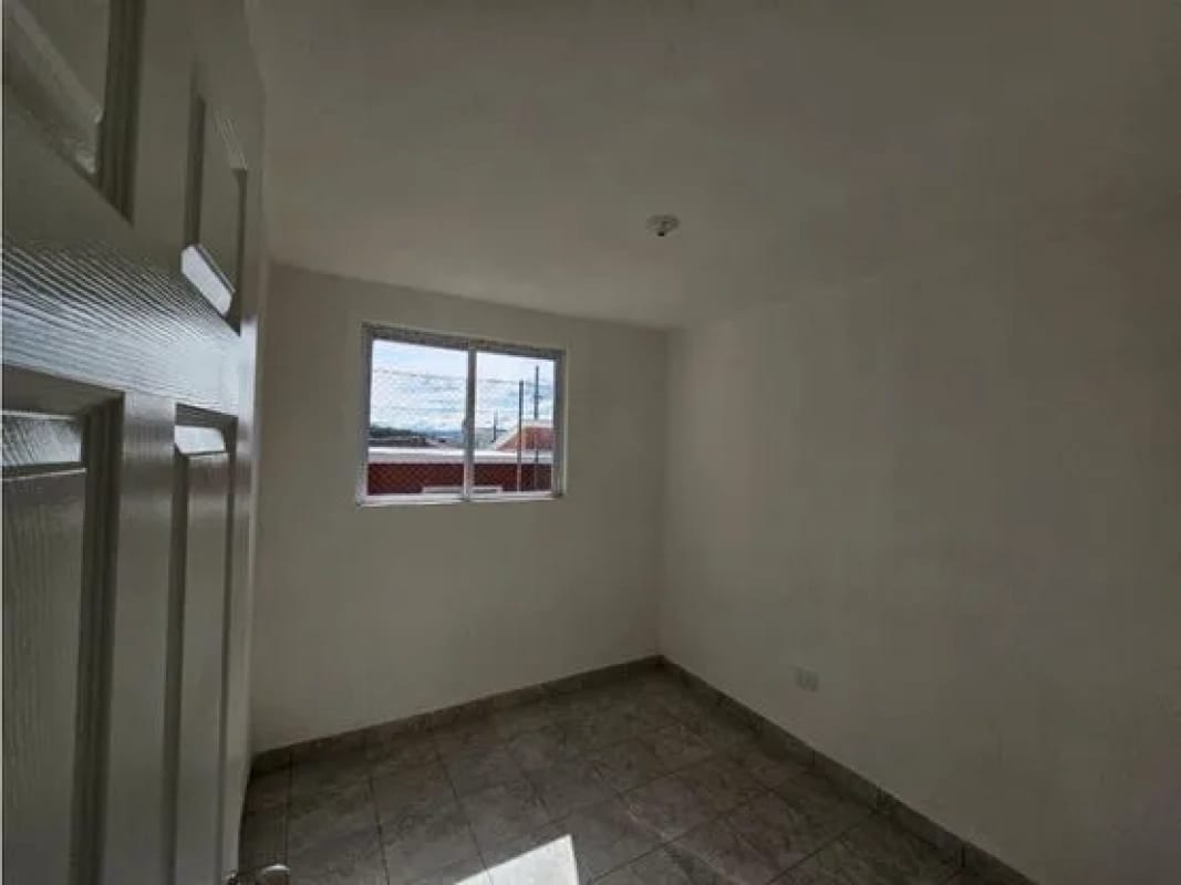 CASA EN VENTA RESERVAS DE MINERVA — Casa en Venta en Zona 4 Mixco, Guatemala, Ciudad — foto 6 de 11