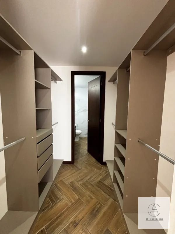 Venta de Apto. Naori, zona 10 — Apartamento en Venta en Naori, Zona 10, Guatemala, Ciudad — foto 15 de 17