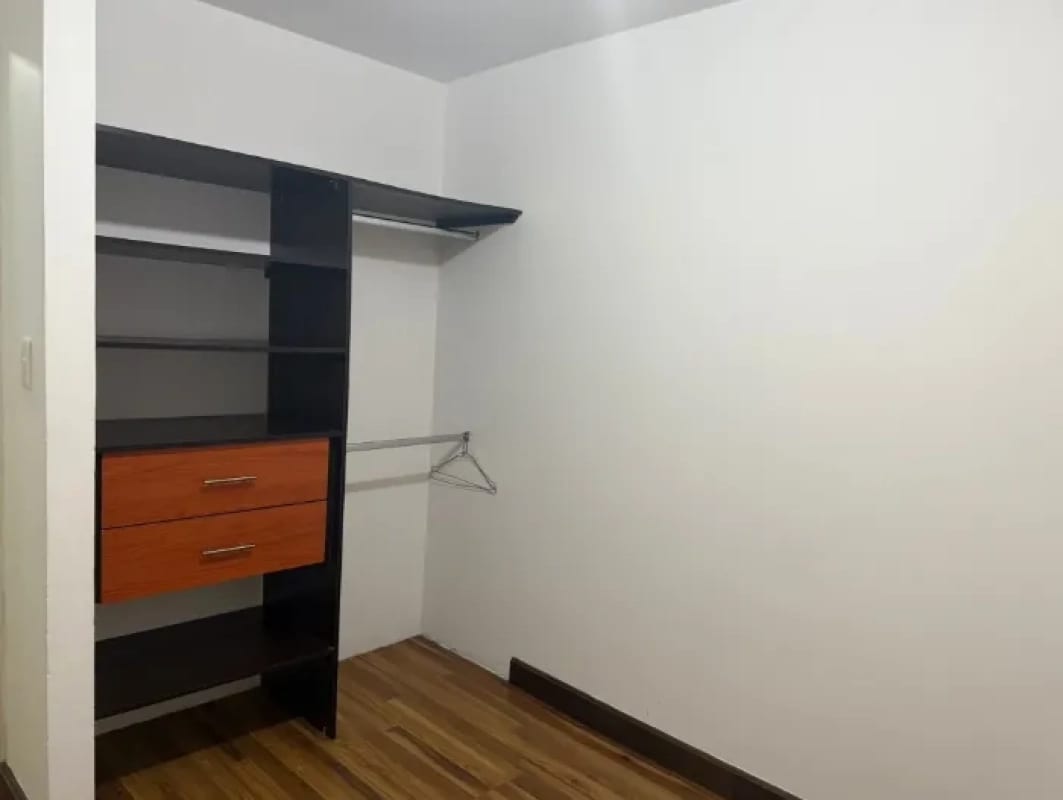 Apartamento en venta, Villas Granadas, Santa Catarina Pinula — Apartamento en Venta en Santa Catarina Pinula, Guatemala, Ciudad — foto 4 de 10