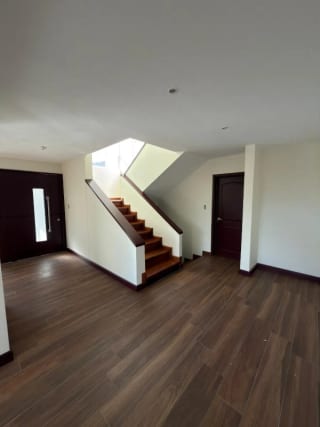 VENTA CASA EN COLINAS DE CASTEL KM 20.5 FRAIJANES — Casa en Venta en Colinas de Castel, Carretera a El Salvador, Guatemala, Ciudad — miniatura 10 de 12