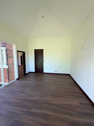VENTA CASA EN COLINAS DE CASTEL KM 20.5 FRAIJANES — Casa en Venta en Colinas de Castel, Carretera a El Salvador, Guatemala, Ciudad — miniatura 8 de 12