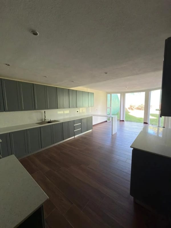 VENTA CASA EN COLINAS DE CASTEL KM 20.5 FRAIJANES — Casa en Venta en Colinas de Castel, Carretera a El Salvador, Guatemala, Ciudad — foto 4 de 12