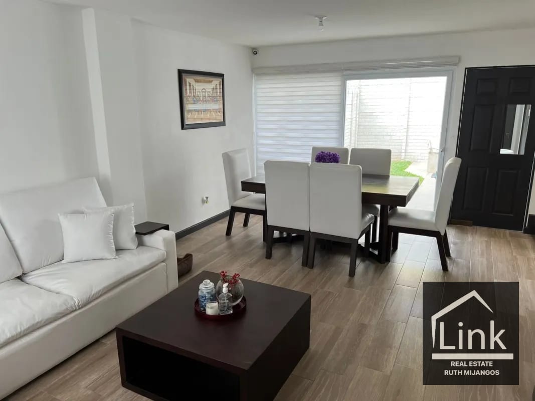 Venta de Casa SAN JOSE PINULA CELAJES DE NAVARRA — Casa en Venta en Valles de Navarra, San José Pinula, Guatemala, Ciudad — foto 1 de 11