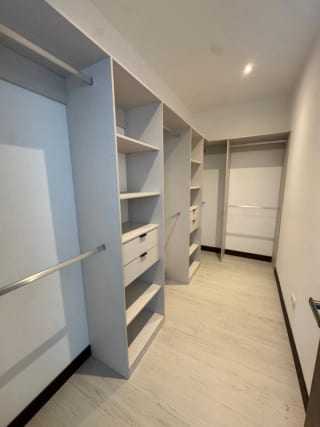 Apartamento en venta o renta Edificio Spazio zona 15 — Apartamento en Venta en Zona 15, Guatemala, Ciudad — miniatura 5 de 13