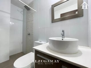 APTO. MODERNO C/BALCON - 2 HAB./ SAN ISIDRO 2021 Z.16 — Apartamento en Alquiler en San Isidro 20/21, Zona 16, Guatemala, Ciudad — miniatura 3 de 11