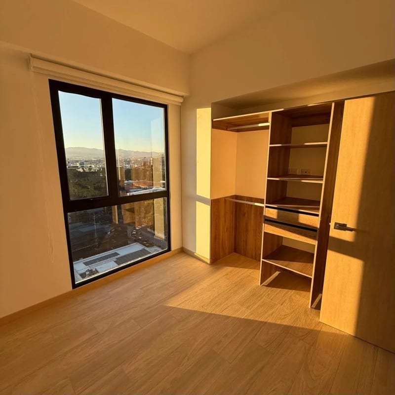 Apartamento en RENTA– Zona 10 (Salida UFM) — Apartamento en Alquiler en Zona 10, Guatemala, Ciudad — foto 5 de 10