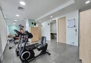 Oficina en venta, Ideal para Inversionista, Edificio Zenit, zona 10 — Oficina en Venta en Zenit, Zona 10, Guatemala, Ciudad — miniatura 2 de 7