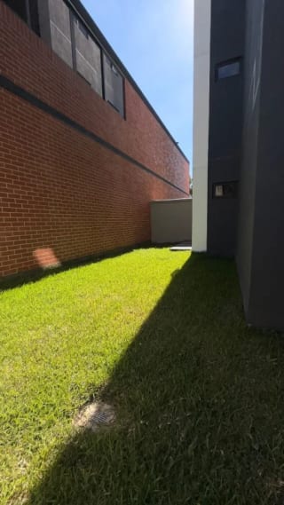 APARTAMENTO CON JARDIN ZONA 15 VENTA — Apartamento en Venta en Alena, Zona 15, Guatemala, Ciudad — miniatura 1 de 13