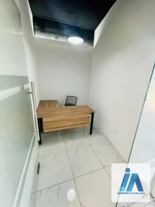 OFICINAS PRIVADAS EN ALQUILER📍Edificio Géminis 10, Zona 10 ¡La mejor imagen profesional para tu negocio! — Oficina en Alquiler en Géminis 10, Zona 10, Guatemala, Ciudad — miniatura 3 de 4
