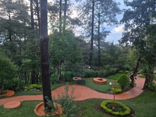 Casa amplia en zona 16 bulevar Acatán — Casa en Venta en Zona 16, Guatemala, Ciudad — miniatura 7 de 10