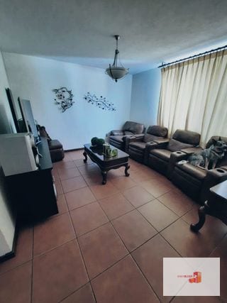 Venta de Casa — Oficina en Venta en Trinidad, Zona 15, Guatemala, Ciudad — miniatura 4 de 13