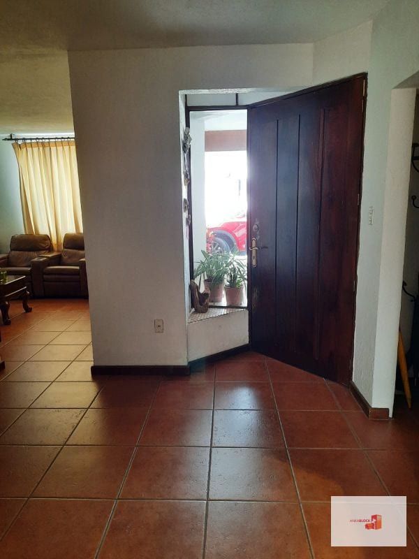 Venta de Casa — Oficina en Venta en Trinidad, Zona 15, Guatemala, Ciudad — foto 1 de 13