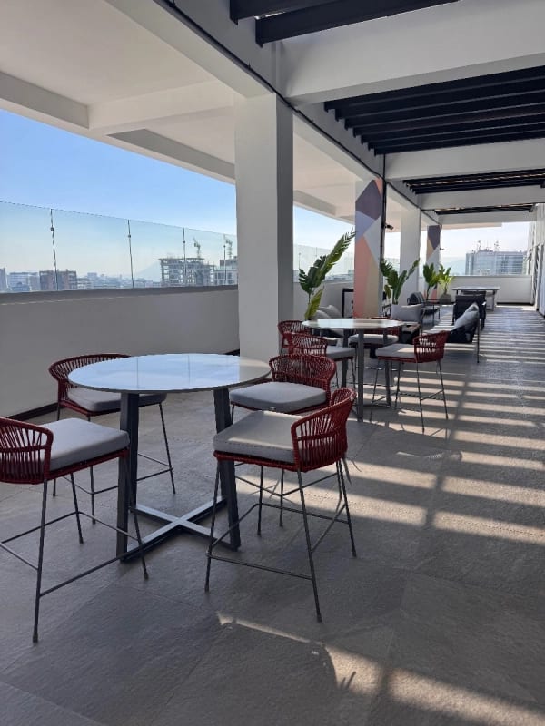ALQUILER apto AMUEBLADO EN 4 Grados Norte INARA PISO 19o — Apartamento en Alquiler en Inara Cuatro Norte, Zona 4, Guatemala, Ciudad — foto 3 de 17