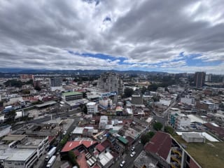 ALQUILER apto AMUEBLADO EN 4 Grados Norte INARA PISO 19o — Apartamento en Alquiler en Inara Cuatro Norte, Zona 4, Guatemala, Ciudad — miniatura 8 de 17