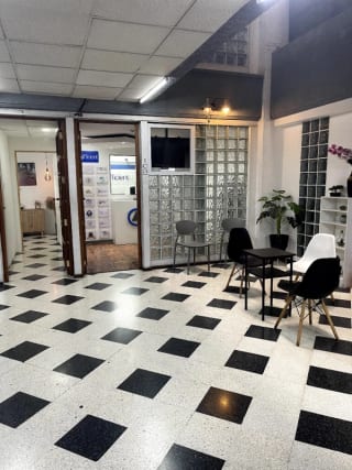 VENDO OFICINA EN ZONA 9 TORRE CANNET — Oficina en Venta en Zona 9, Guatemala, Ciudad — miniatura 6 de 16