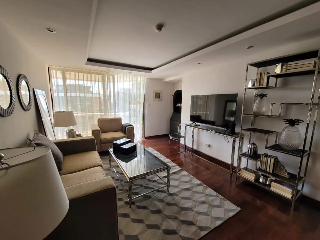 Apartamento en Tiffany 2 zona 10 — Apartamento en Venta en Zona 10, Guatemala, Ciudad — foto 9 de 11