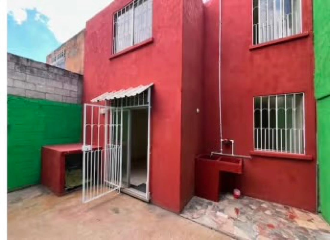 VENDO HERMOSA CASA EN COLINAS DE MONTE MARIA SUR — Casa en Venta en Villa Nueva, Guatemala, Ciudad — foto 9 de 10