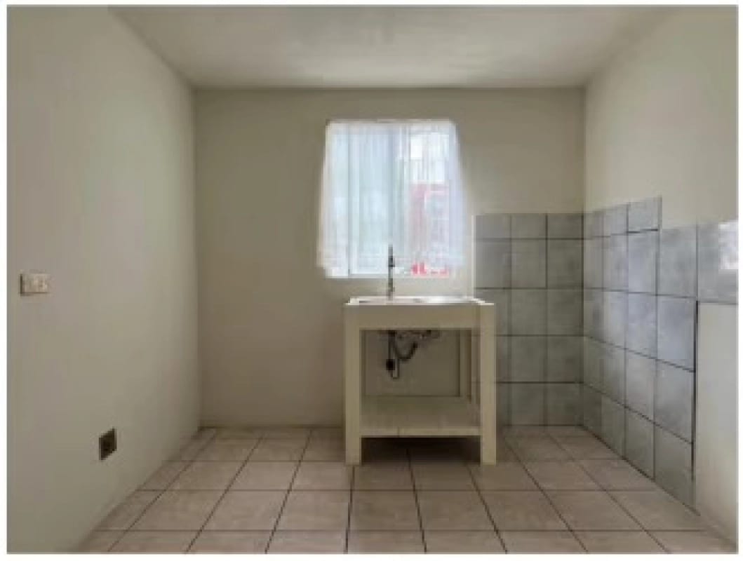 VENDO HERMOSA CASA EN COLINAS DE MONTE MARIA SUR — Casa en Venta en Villa Nueva, Guatemala, Ciudad — foto 4 de 10