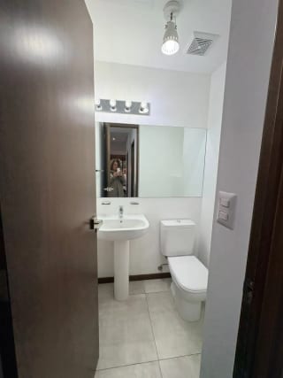 Amplio Apartamento en Casa Acueducto Zona 10 — Apartamento en Venta en Zona Viva, Zona 10, Guatemala, Ciudad — miniatura 11 de 14