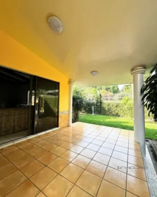 CASA EN VENTA ESCUINTLA — Casa en Venta en Escuintla, Escuintla — miniatura 5 de 13