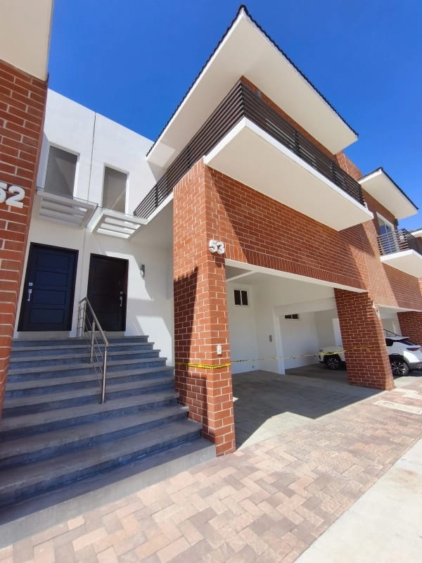 Trivento Carretera Salvador — Casa en Venta en Trivento, Carretera a El Salvador, Guatemala, Ciudad — foto 1 de 17